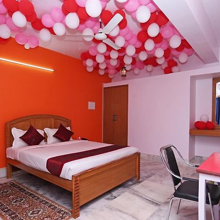 Oyo 10994 Hotel Luxury Inn ปัฏนา ภายนอก รูปภาพ