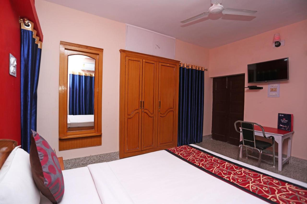 Oyo 10994 Hotel Luxury Inn ปัฏนา ภายนอก รูปภาพ
